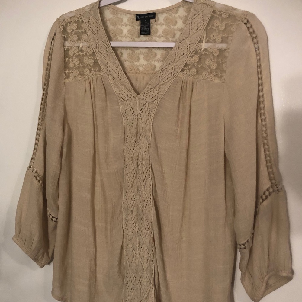 New Directions Lace Longsleeve